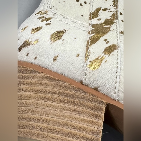 Dolce Vita | Silma Bootie Printed Cow Hair 🚨FIRM PRICE!🚨 - Picture 9 of 14